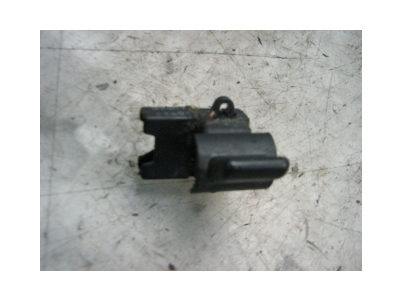 Recambio de mando elevalunas delantero derecho para mg serie 200 (rf) 216 si (5-ptas.) referencia OEM IAM   