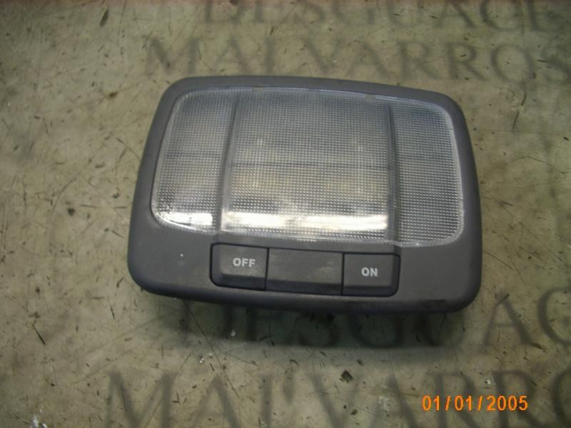 Recambio de piloto interior para kia carens 2.0 crdi ex monovolumen referencia OEM IAM 0K2FA5144044  