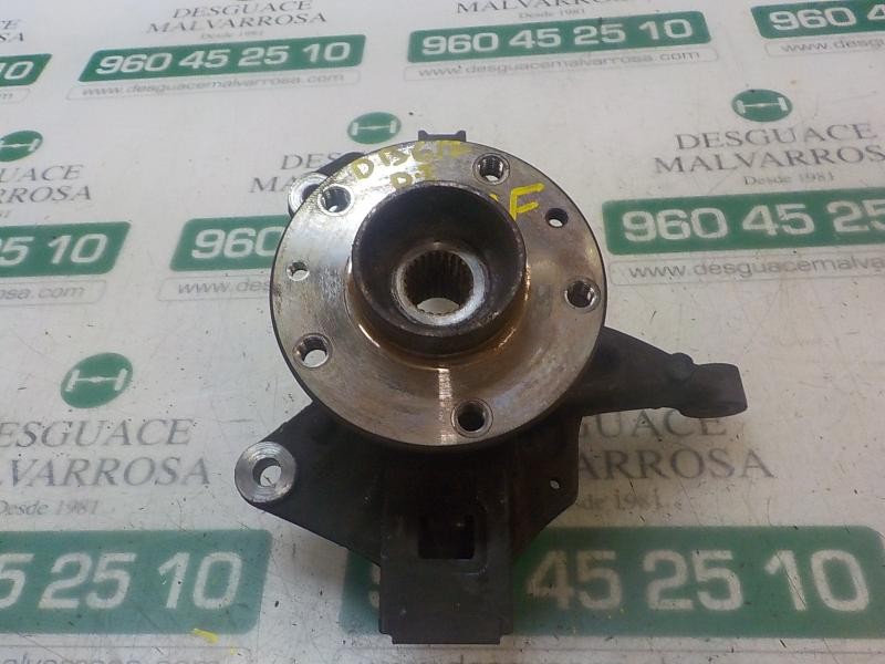 Recambio de mangueta delantera izquierda para renault megane iii berlina 5 p life referencia OEM IAM   