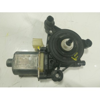 MOTOR ELEVALUNAS DELANTERO DERECHO 5Q0959801A 5Q0959801A 