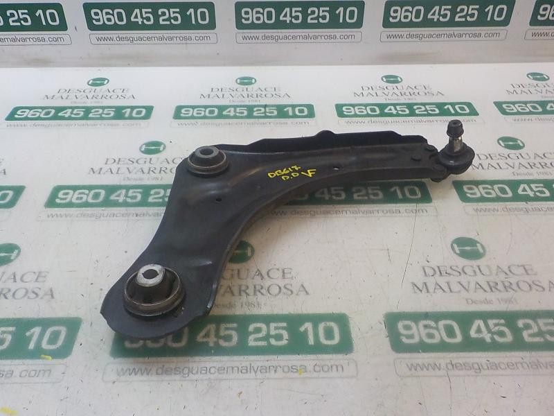 Recambio de brazo suspension inferior delantero derecho para renault megane iii berlina 5 p life referencia OEM IAM   