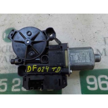 MOTOR ELEVALUNAS TRASERO DERECHO 6R0959812NZ04 6R0959812G 0130822533