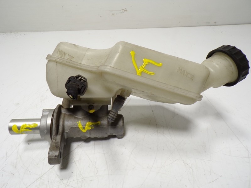 Recambio de bomba freno para citroën c3 1.2 12v e-vti referencia OEM IAM 4601X0 0204054032 