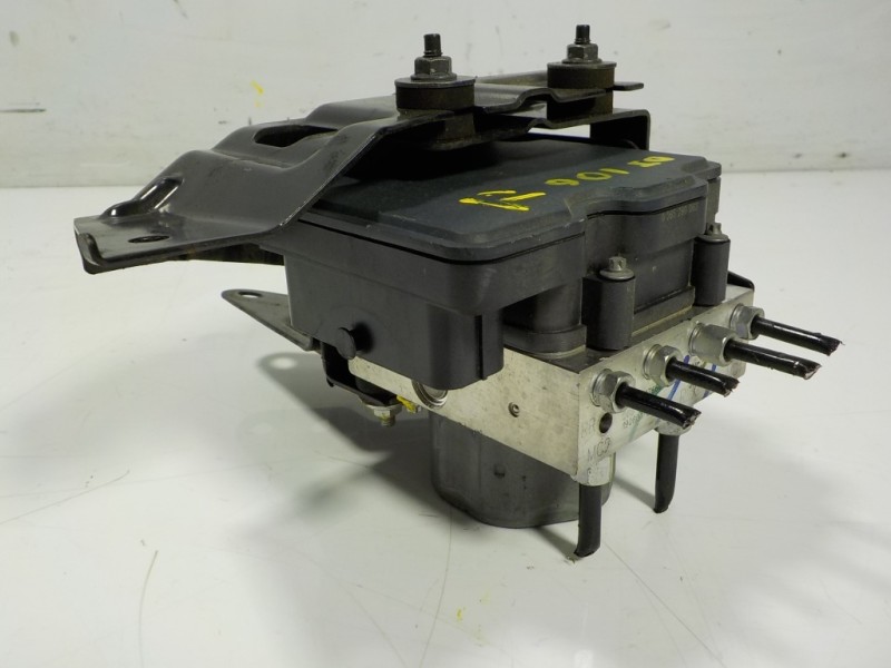 Recambio de abs para nissan qashqai (j11) acenta 4x4 referencia OEM IAM 47660HW61A 47660HW60A 0265290063