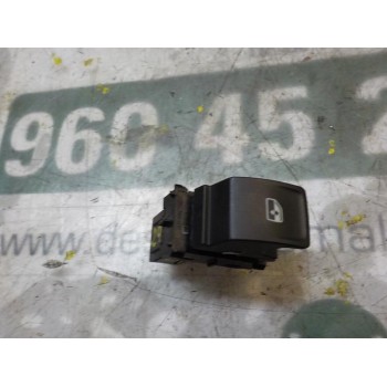 MANDO ELEVALUNAS DELANTERO DERECHO 5G0959855PWHS 