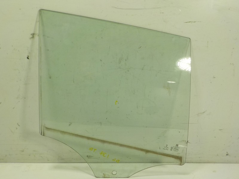 Recambio de cristal puerta trasero derecho para bmw x1 (e84) sdrive 20d referencia OEM IAM 51352990300  