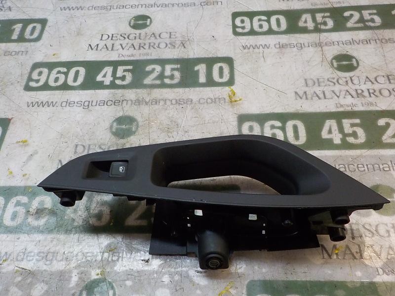 Recambio de mando elevalunas trasero izquierdo para seat leon st (5f8) 1.6 tdi referencia OEM IAM 5G0959855QWHS  