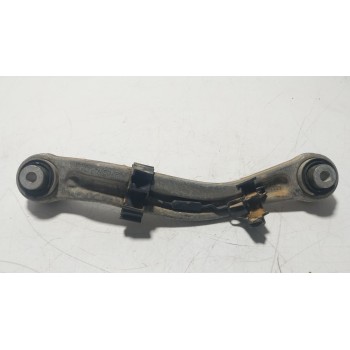 BRAZO SUSPENSION SUPERIOR TRASERO DERECHO T4N3670 