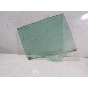 CRISTAL PUERTA TRASERO DERECHO A2047350410 