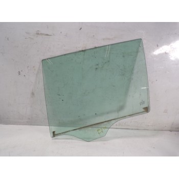 CRISTAL PUERTA TRASERO IZQUIERDO A2047350310 