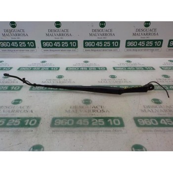 BRAZO LIMPIA DELANTERO DERECHO 