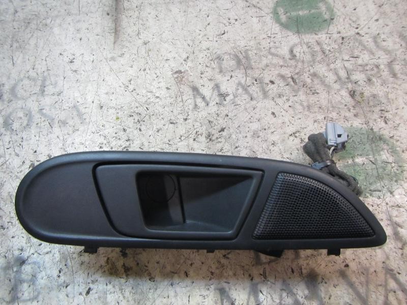 Recambio de maneta interior delantera derecha para ford fiesta (cb1) 1.25 16v cat referencia OEM IAM 1686129  