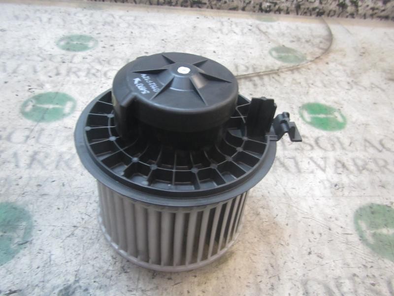 Recambio de motor calefaccion para nissan nv 200 (m20) kombi comfort referencia OEM IAM 27226EE91A  