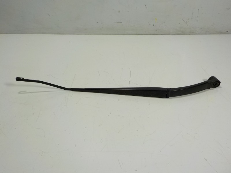 Recambio de brazo limpia delantero derecho para nissan qashqai (j11) acenta 4x4 referencia OEM IAM 288864EH0A  