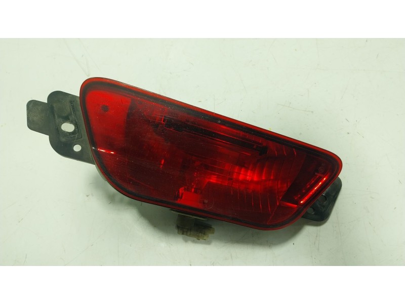 Recambio de piloto trasero central para citroën ds5 1.6 hdi 110 referencia OEM IAM 9672294080 9672294080 