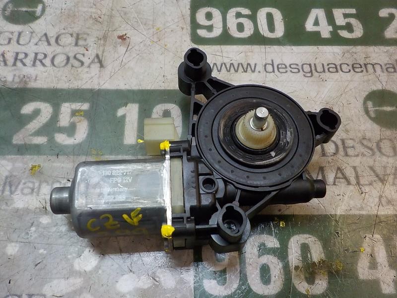Recambio de motor elevalunas delantero izquierdo para seat leon st (5f8) 1.6 tdi referencia OEM IAM 5Q0959801B  