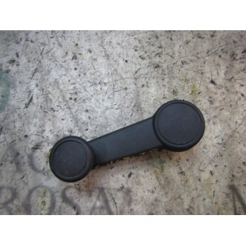 MANETA ELEVALUNAS TRASERA DERECHA 1197838 