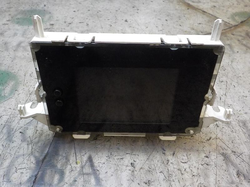 Recambio de pantalla multifuncion para ford fiesta (cb1) 1.4 tdci cat referencia OEM IAM 1940788 AA6T18B955BA 