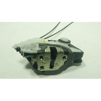 CERRADURA PUERTA DELANTERA DERECHA 690300D540 