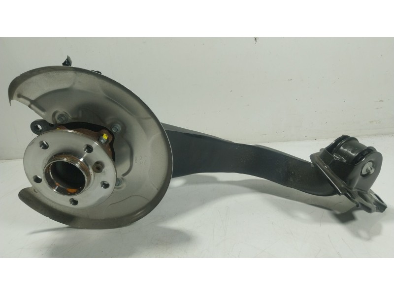 Recambio de mangueta trasera derecha para bmw 2 gran coupe (f44) 218 i referencia OEM IAM 33308842880  
