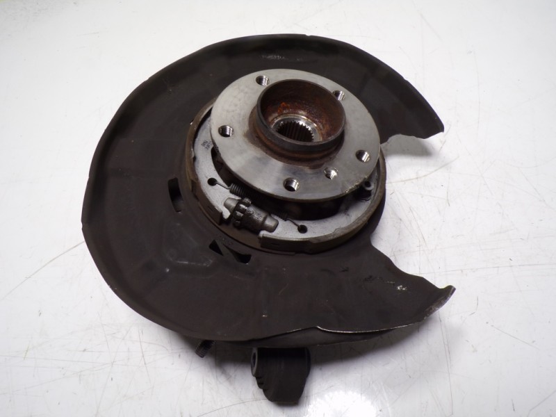 Recambio de mangueta trasera izquierda para bmw x1 (e84) sdrive 20d referencia OEM IAM 33326788049  