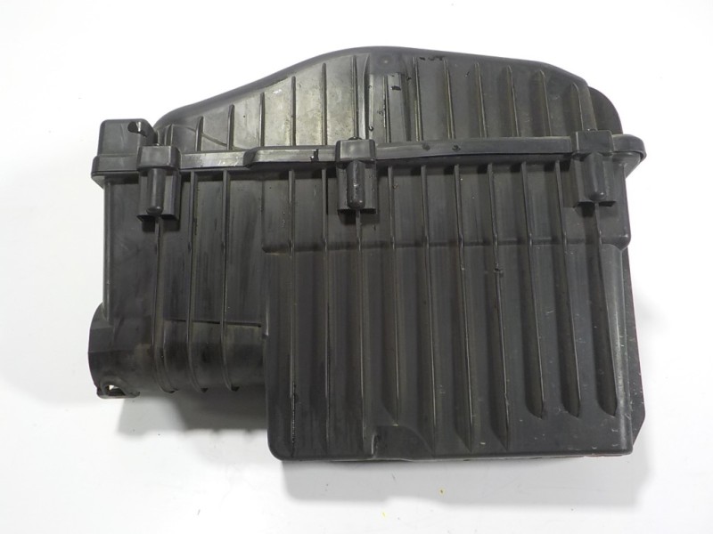 Recambio de filtro aire para citroën c3 1.2 12v e-vti referencia OEM IAM 9670851880 9670851880 