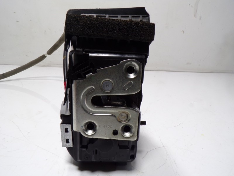 Recambio de cerradura puerta trasera izquierda para nissan qashqai (j11) acenta 4x4 referencia OEM IAM 825014EA2A  