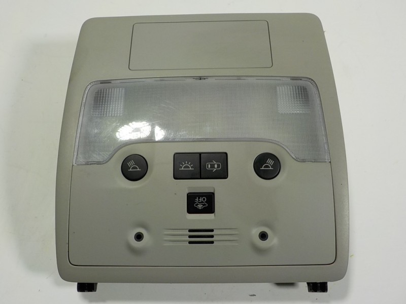 Recambio de piloto interior para lexus is 300h referencia OEM IAM 8120853040B0 1D153073G 