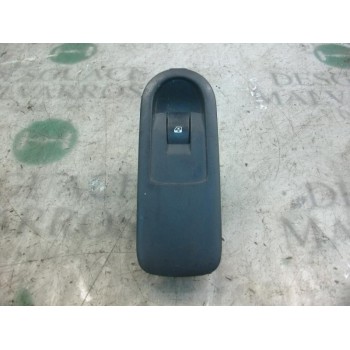 MANDO ELEVALUNAS DELANTERO DERECHO 