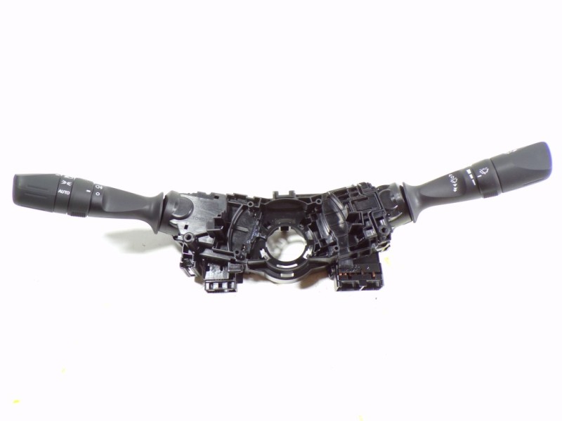 Recambio de mando luces para toyota hilux (3b/3c/3d) doble cabina referencia OEM IAM 841400K660 66Z0K660 66Z0K660