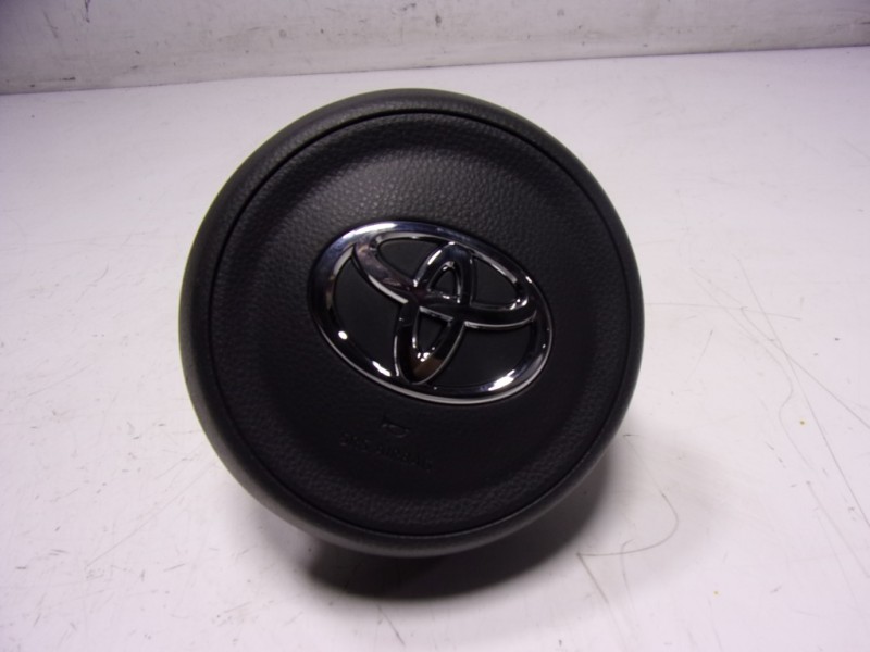 Recambio de airbag delantero izquierdo para toyota yaris 1.5 vvti hev referencia OEM IAM   