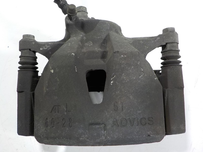 Recambio de pinza freno delantera izquierda para lexus is 300h referencia OEM IAM 4775053060  