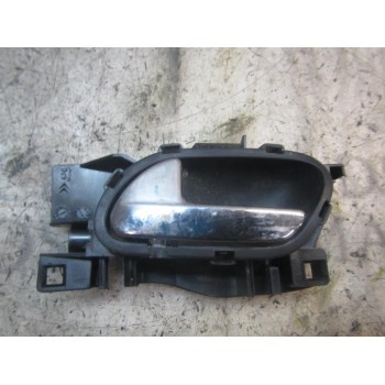 MANETA INTERIOR DELANTERA IZQUIERDA 