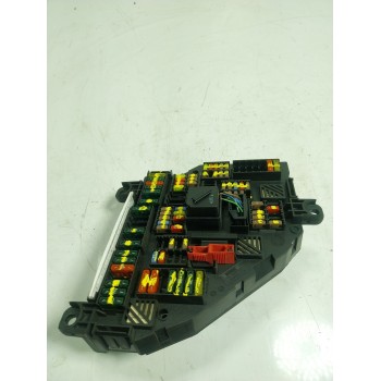 CAJA RELES / FUSIBLES 61149234423 923442301 