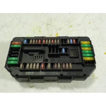 CAJA RELES / FUSIBLES 61149224866 9389068 