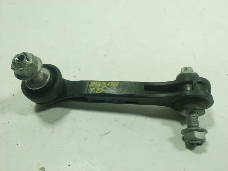 Recambio de tirante trasero derecho para bmw 8 descapotable (g14, f91) 840 i xdrive referencia OEM IAM 33506861482 6861482 