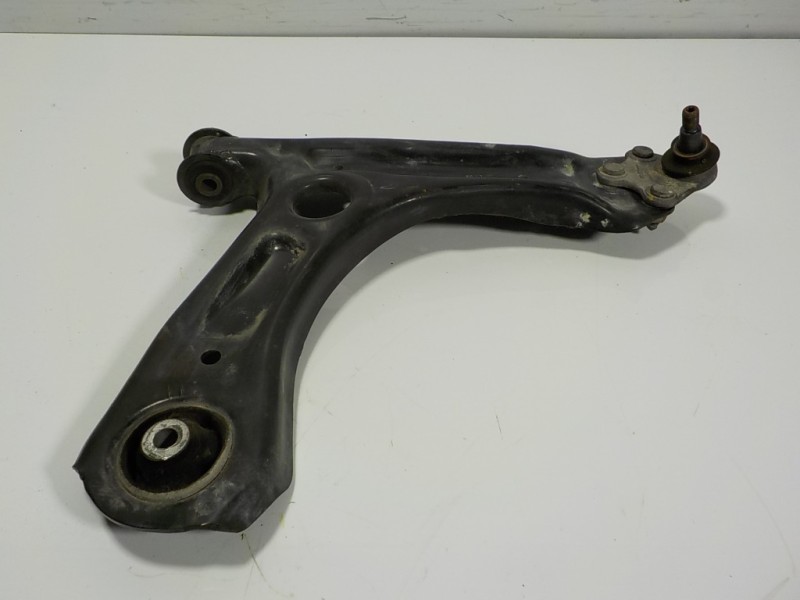 Recambio de brazo suspension inferior delantero derecho para skoda fabia combi 1.0 tsi referencia OEM IAM 6R0407152F 6R0407152F 