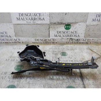 ELEVALUNAS DELANTERO DERECHO 6J4837462 