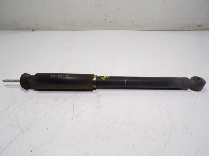 Recambio de amortiguador trasero derecho para mitsubishi space star (a00) 1.2 referencia OEM IAM 4162A199  