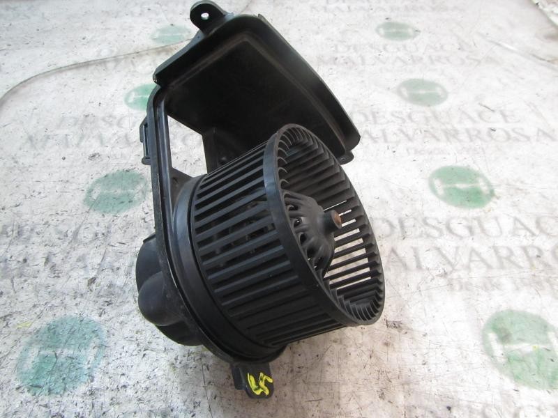 Recambio de ventilador calefaccion para renault clio ii fase ii (b/cb0) 1.4 16v referencia OEM IAM   