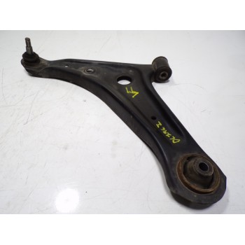 BRAZO SUSPENSION INFERIOR DELANTERO IZQUIERDO 4013A309 
