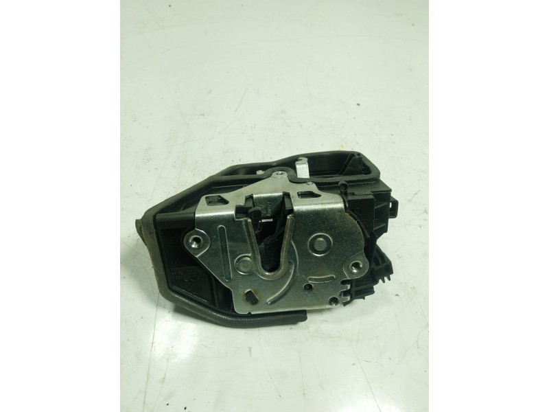 Recambio de cerradura puerta trasera izquierda para bmw serie 5 lim. (f10) 2.0 turbodiesel referencia OEM IAM 51227229459 722945
