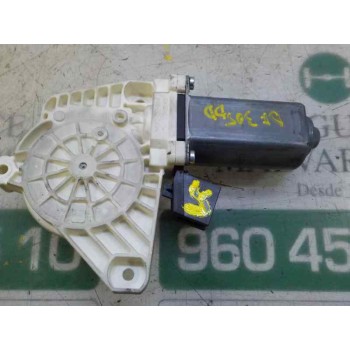 MOTOR ELEVALUNAS DELANTERO DERECHO A1698204442 A1698204442 996145102