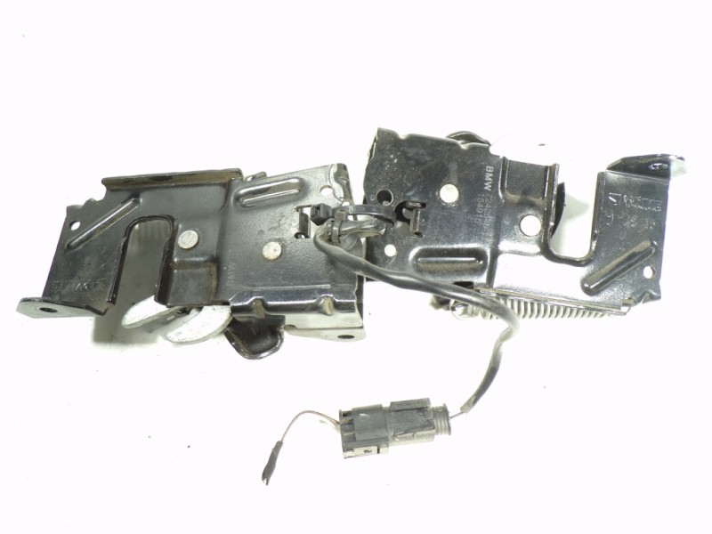 Recambio de cerradura capot para bmw serie 1 lim. (f21) 1.6 turbodiesel referencia OEM IAM   