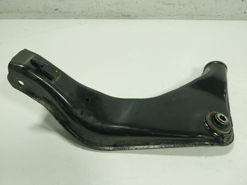 Recambio de brazo suspension superior trasero derecho para chevrolet camaro 6.2 referencia OEM IAM 23110246 92240559 