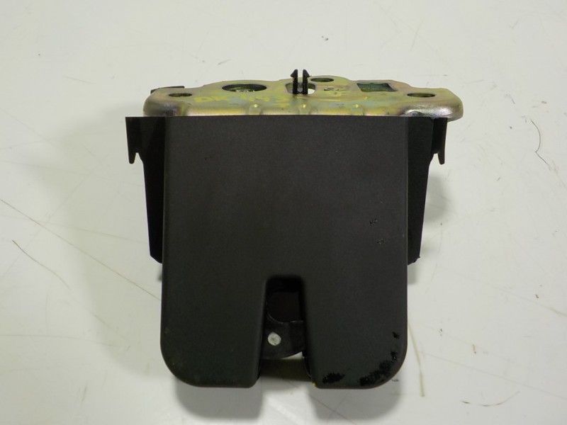 Recambio de cerradura maletero / porton para skoda fabia combi 1.0 tsi referencia OEM IAM 8R0827505A 8R0827505A 