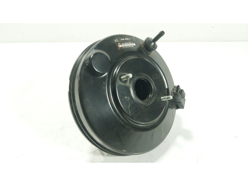 Recambio de servofreno para toyota yaris (_p13_) 1.5 (nsp131_) referencia OEM IAM 4461009F00 472000DA50A 