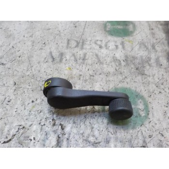 MANETA ELEVALUNAS TRASERA IZQUIERDA 1P08375819B9 