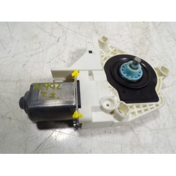 MOTOR ELEVALUNAS TRASERO IZQUIERDO 8K0959811A 8K0959811A 