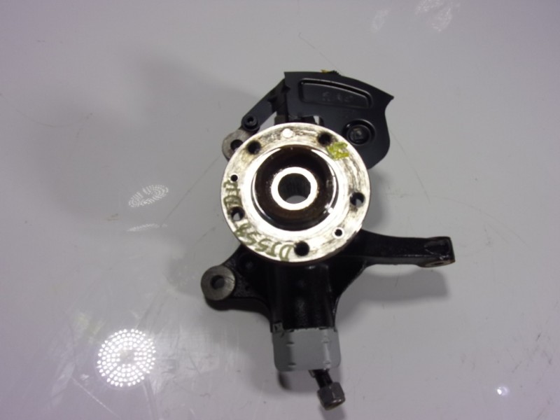 Recambio de mangueta delantera izquierda para toyota proace referencia OEM IAM   